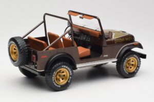 Jeep CJ-7 Golden Eagle Green MCG 1:18 MCG18109 Diecast — photo 2 of 6