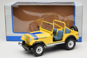 Jeep CJ-7 Renegade Yellow MCG 1:18 MCG18552 Diecast — photo 6 of 6