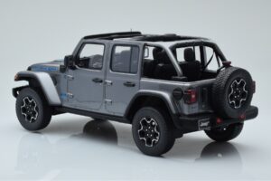 Jeep Wrangler 4xe Silver GT Spirit 1:18 GT419 Resin — photo 5 of 6