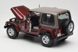 Jeep Wrangler TJ Sahara Red Maisto 1:18 31662 Diecast — photo 5 of 8