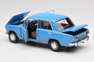 Lada 1200 2101 Blue IXO 1:18 18CMC204OP Diecast — photo 5 of 8