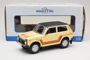 Lada Niva 2121 California Beige MCG 1:18 MCG18004 Diecast — photo 6 of 6