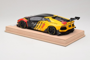 Lamborghini Aventador Liberty Walk Infinite Black Yellow Timothy & Pierre 1:18 REMC035 Diecast — photo 5 of 7