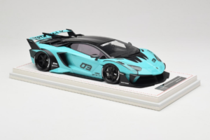 Lamborghini Aventador Liberty Walk LB-Silhouette WORKS GT Evo Mint Green IVY 1:18 REMC001 Resin — photo 4 of 7