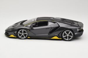 Lamborghini Centenario Grey Maisto 1:18 31386-M1 Diecast — photo 4 of 8