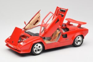 Lamborghini Countach Red Bburago 1:18 3047-M1 Diecast — photo 2 of 8