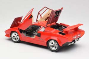 Lamborghini Countach Red Bburago 1:18 3047-M1 Diecast — photo 5 of 8
