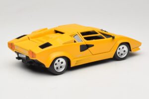 Lamborghini Countach TC Yellow Tonka 1:18 09035-R1 Diecast — photo 3 of 8