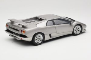 Lamborghini Diablo Silver AUTOart 1:18 70071 Diecast — photo 3 of 8