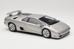 Lamborghini Diablo Silver AUTOart 1:18 70071 Diecast — photo 6 of 8