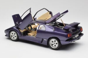 Lamborghini Diablo Purple Maisto 1:18 3028 Diecast — photo 5 of 8