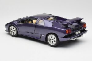 Lamborghini Diablo Purple Maisto 1:18 3028 Diecast — photo 7 of 8