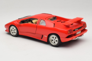 Lamborghini Diablo Red Bburago 1:18 3041-M1 Diecast — photo 7 of 8