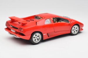 Lamborghini Diablo Red Bburago 1:18 3028-M1 Diecast — photo 3 of 8