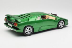 Lamborghini Diablo SE Green Maisto 1:18 50303 Diecast — photo 3 of 8