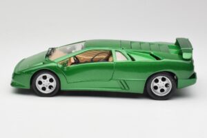 Lamborghini Diablo SE Green Maisto 1:18 50303 Diecast — photo 4 of 8