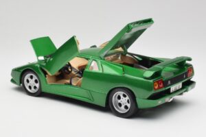 Lamborghini Diablo SE Green Maisto 1:18 50303 Diecast — photo 5 of 8