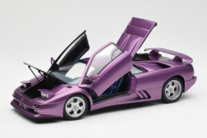 Lamborghini Diablo SE30 Jota Metallic Purple AUTOart 1:18 79142 Composite — photo 2 of 8