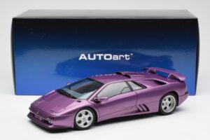Lamborghini Diablo SE30 Jota Metallic Purple AUTOart 1:18 79142 Composite — photo 8 of 8