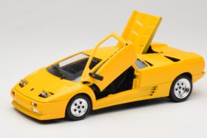 Lamborghini Diablo Yellow Tonka 1:18 09035 Diecast — photo 2 of 8
