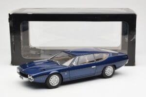 Lamborghini Espada Blue Metallic AUTOart 1:18 74502 Diecast — photo 8 of 8
