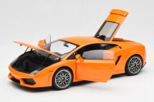 Lamborghini Gallardo LP560-4 Orange AUTOart 1:18 74593 Diecast — photo 2 of 8