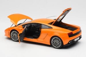 Lamborghini Gallardo LP560-4 Orange AUTOart 1:18 74593 Diecast — photo 5 of 8