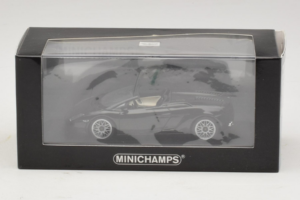 Lamborghini Gallardo LP560-4 Spyder Black Minichamps 1:43 400103830 Diecast — photo 5 of 5
