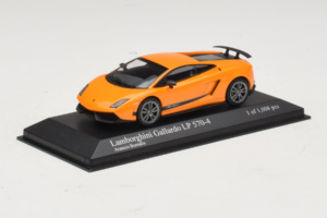 Lamborghini Gallardo LP570-4 Superleggera Orange Metallic Minichamps 1:43 400103841 Diecast — photo 2 of 5