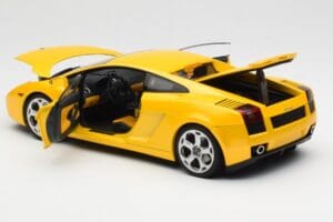 Lamborghini Gallardo Metallic Yellow AUTOart 1:18 74571 Diecast — photo 5 of 8