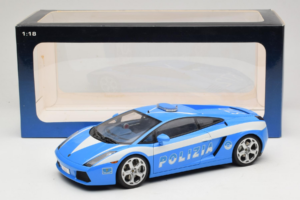 Lamborghini Gallardo Polizia AUTOart 1:18 74576 Diecast — photo 8 of 8