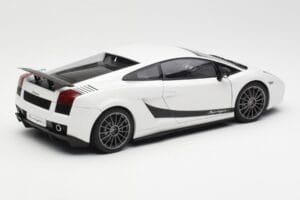 Lamborghini Gallardo Superleggera Monocerus Metallic White AUTOart 1:18 74585 Diecast — photo 3 of 8