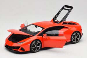 Lamborghini Huracan EVO Arancio Xanto AUTOart 1:18 79214 Composite — photo 2 of 8