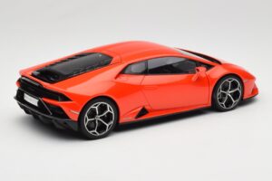 Lamborghini Huracan EVO Arancio Xanto AUTOart 1:18 79214 Composite — photo 3 of 8