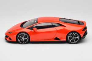 Lamborghini Huracan EVO Arancio Xanto AUTOart 1:18 79214 Composite — photo 4 of 8