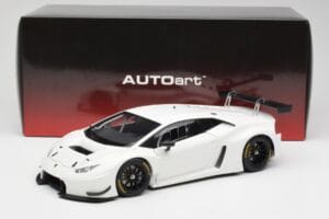 Lamborghini Huracan GT3 White AUTOart 1:18 81527 Diecast — photo 8 of 8