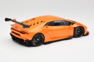 Lamborghini Huracan LP620-2 Super Trofeo Arancio Borealis Pearl Effect Orange AUTOart 1:18 81558 Diecast — photo 3 of 8