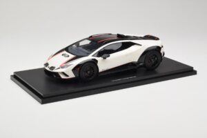 Lamborghini Huracan Sterrato No. 63 White TopSpeed 1:18 TS0610 Resin