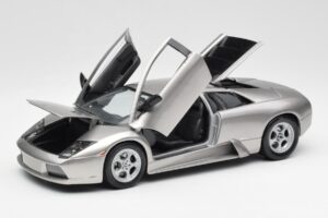 Lamborghini Murcielago Silver Maisto 1:18 7450257 Diecast — photo 2 of 8