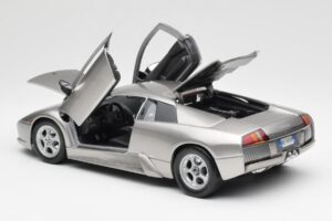 Lamborghini Murcielago Silver Maisto 1:18 7450257 Diecast — photo 5 of 8
