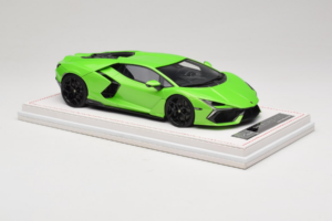 Lamborghini Revuelto Green Metallic IVY 1:18 REMC024 Resin — photo 4 of 7