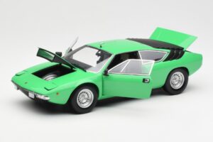 Lamborghini Urraco P250 Light Green Kyosho 1:18 08441G Diecast — photo 2 of 8