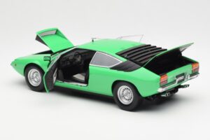Lamborghini Urraco P250 Light Green Kyosho 1:18 08441G Diecast — photo 5 of 8
