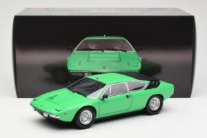 Lamborghini Urraco P250 Light Green Kyosho 1:18 08441G Diecast — photo 8 of 8