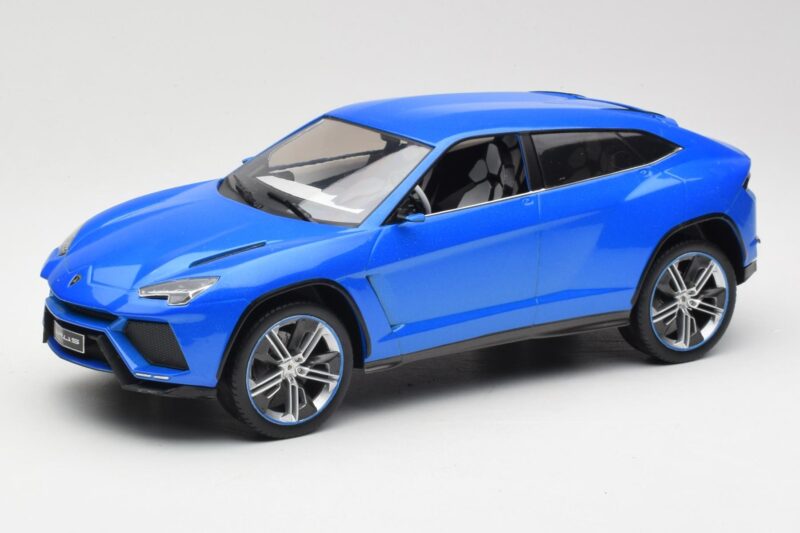 Lamborghini Urus Concept Blue Metallic MCG 1:18 MCG18020 Diecast