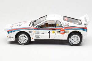Lancia 037 Martini #1 W. Rohrl / C. Geistdorfer Winner Rally Monte Carlo 1983 Night Version Kyosho 1:18 08306A Diecast — photo 4 of 8