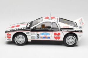 Lancia 037 #1 G. Cunico / E. Bartolich Targa Florio Winner 1983 Kyosho 1:18 08302H Diecast — photo 4 of 8