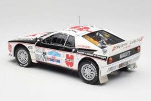 Lancia 037 #1 G. Cunico / E. Bartolich Targa Florio Winner 1983 Kyosho 1:18 08302H Diecast — photo 7 of 8