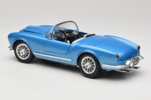 Lancia Aurelia B24 Spider Blue Bburago 1:18 3010-M1 Diecast — photo 7 of 8