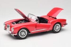 Lancia Aurelia B24 Spider Red Bburago 1:18 3010 Diecast — photo 2 of 8